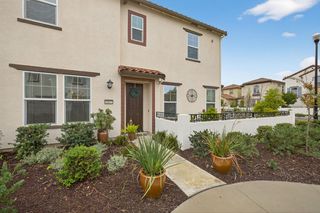 1037 Billington Ln, Roseville, CA 95747