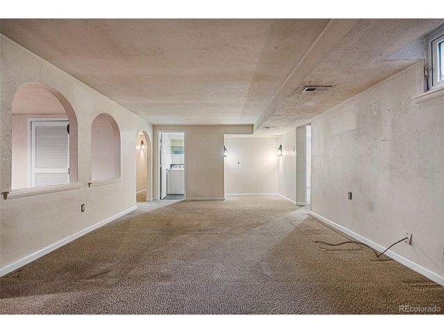 750 Xenon St, Lakewood, CO 80401