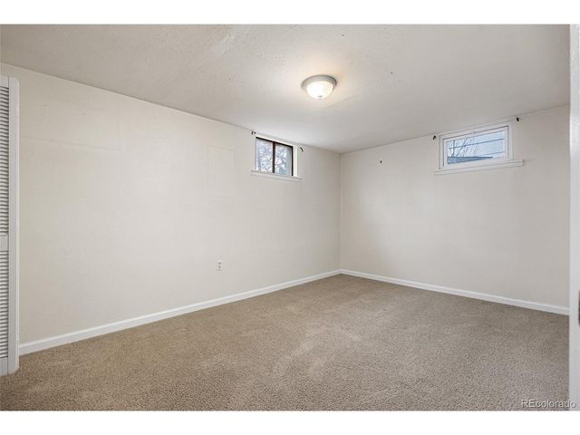 750 Xenon St, Lakewood, CO 80401