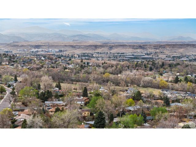 750 Xenon St, Lakewood, CO 80401