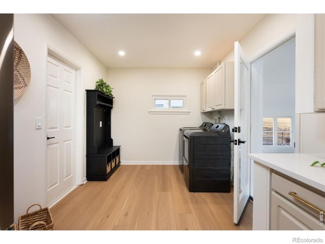 6 Sunset Circle, Longmont, CO 80501