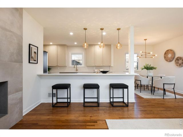 6 Sunset Circle, Longmont, CO 80501