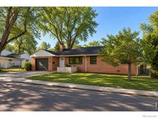 6 Sunset Circle, Longmont, CO 80501