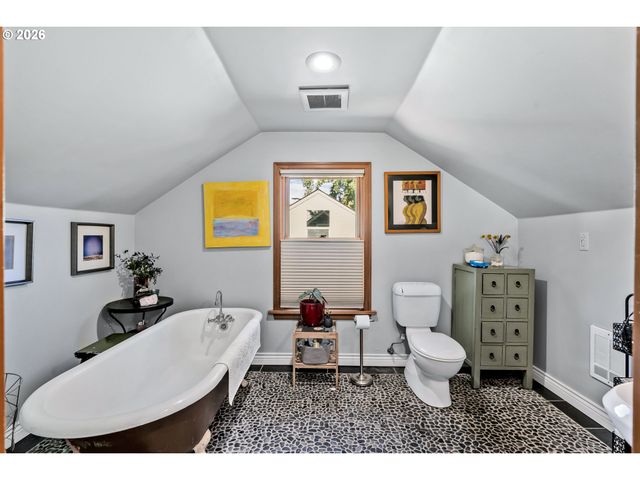 2005 N BLANDENA St, Portland, OR 97217