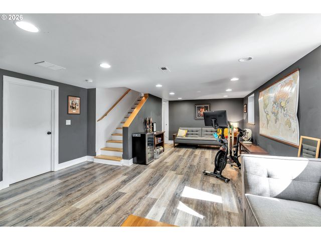 2005 N BLANDENA St, Portland, OR 97217