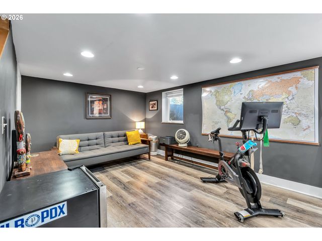 2005 N BLANDENA St, Portland, OR 97217