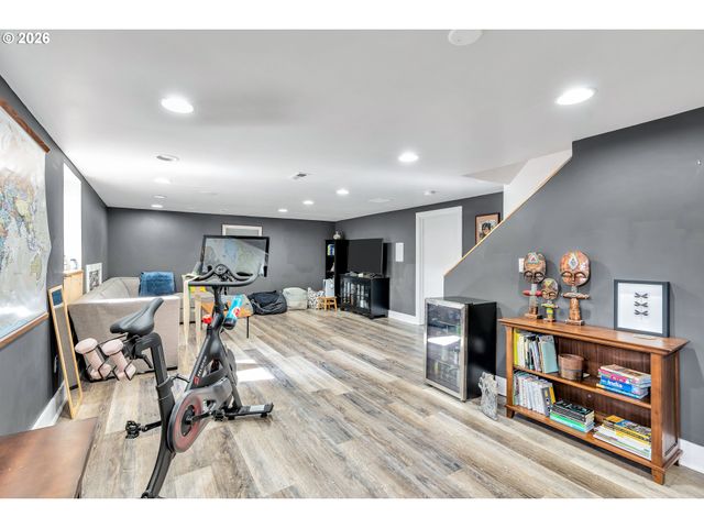 2005 N BLANDENA St, Portland, OR 97217