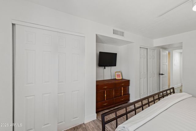 1010 E OSBORN Road E, Phoenix, AZ 85014