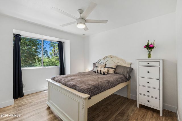 1010 E OSBORN Road E, Phoenix, AZ 85014