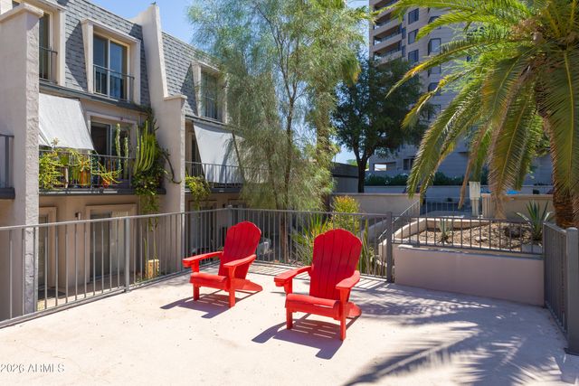 1010 E OSBORN Road E, Phoenix, AZ 85014