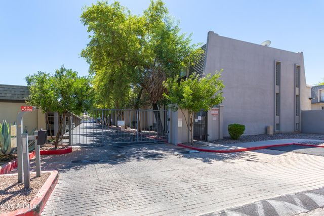 1010 E OSBORN Road E, Phoenix, AZ 85014