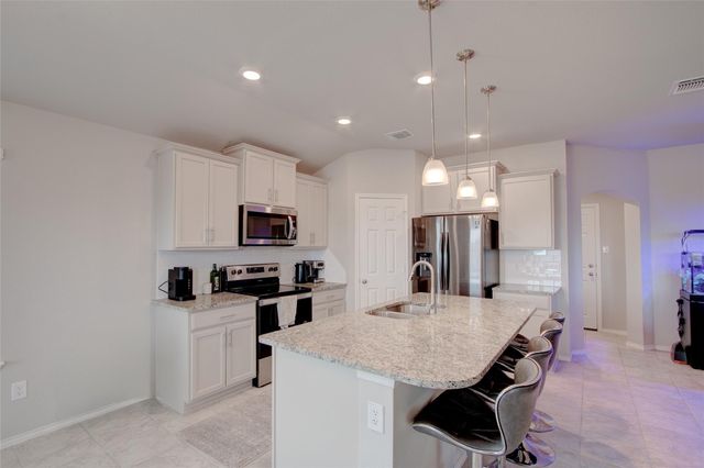 1317 Cesarina ST, Harker Heights, TX 76548