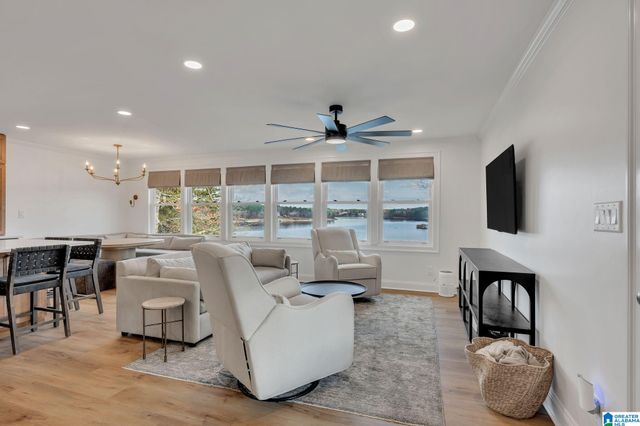 268 COUNTY ROAD 168, Crane Hill, AL 35053