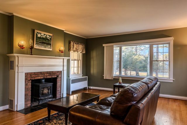 490 Barnumville Road, Manchester, VT 05255