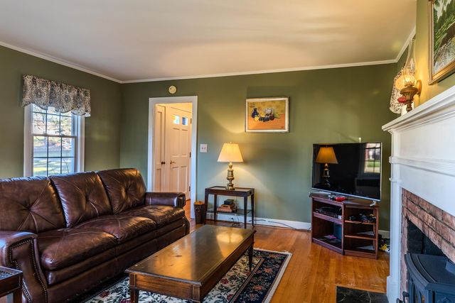 490 Barnumville Road, Manchester, VT 05255