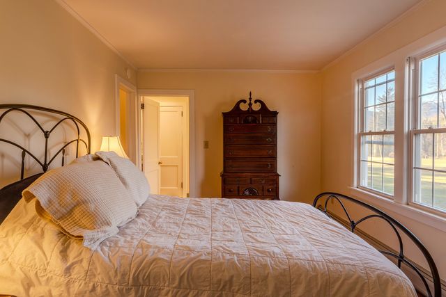 490 Barnumville Road, Manchester, VT 05255