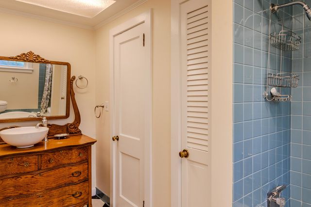 490 Barnumville Road, Manchester, VT 05255