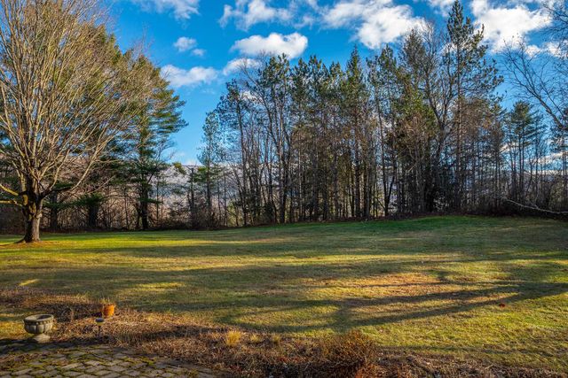 490 Barnumville Road, Manchester, VT 05255