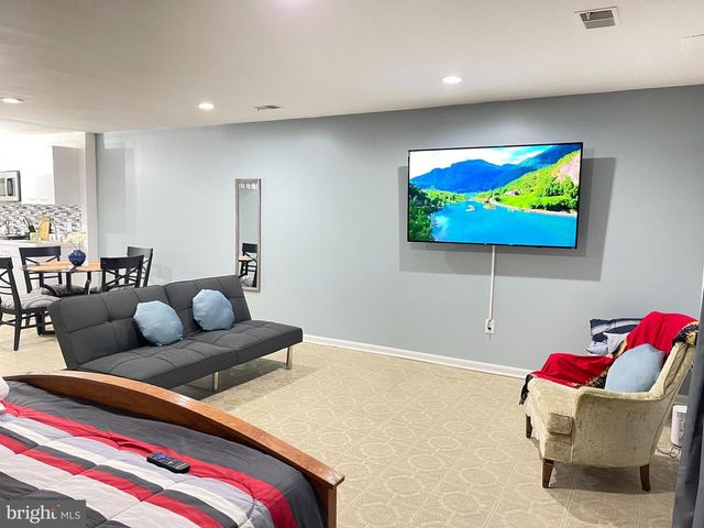 4034 BELTSVILLE RD, Beltsville, MD 20705