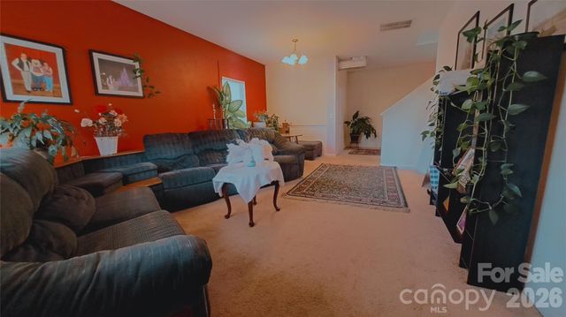 7736 Ponderosa Pine Lane, Charlotte, NC 28215