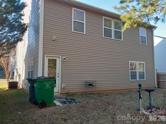 7736 Ponderosa Pine Lane, Charlotte, NC 28215