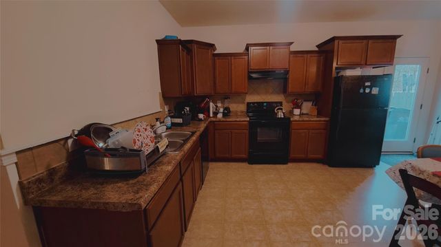 7736 Ponderosa Pine Lane, Charlotte, NC 28215