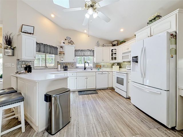 3025 SE 41ST STREET, Ocala, FL 34480