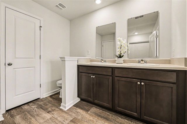 699 Hilchot Drive, Summerville, SC 29486