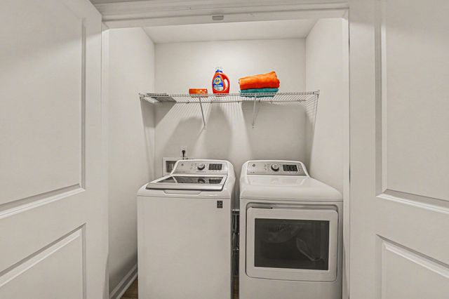 699 Hilchot Drive, Summerville, SC 29486