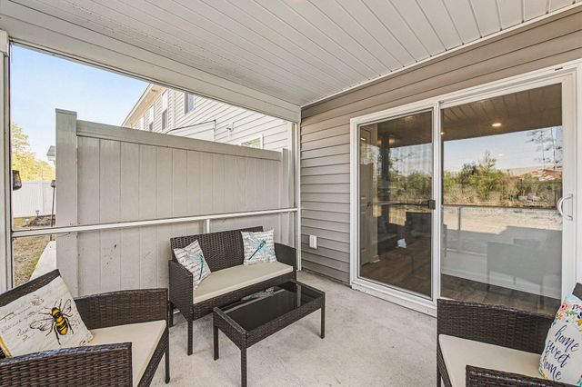 699 Hilchot Drive, Summerville, SC 29486