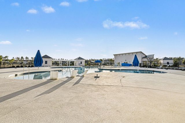 699 Hilchot Drive, Summerville, SC 29486