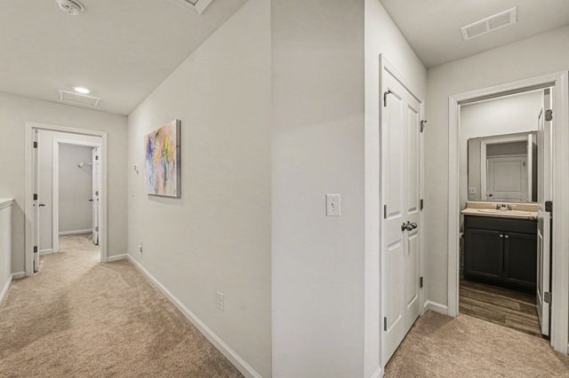 699 Hilchot Drive, Summerville, SC 29486