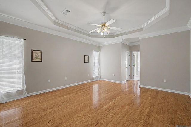 37172 Oak Shadow Ct, Denham Springs, LA 70706