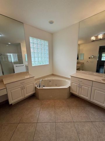 12039 Oakvista Drive, Boynton Beach, FL 33437