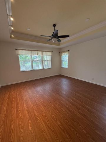 12039 Oakvista Drive, Boynton Beach, FL 33437