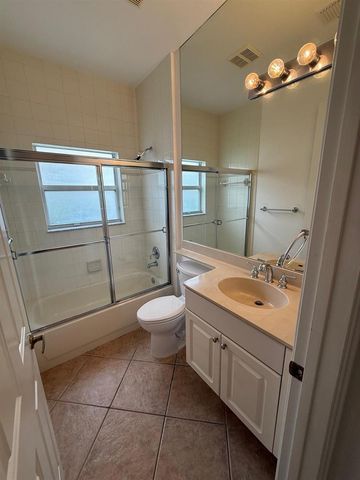 12039 Oakvista Drive, Boynton Beach, FL 33437