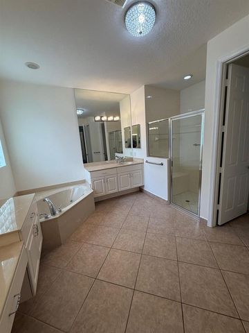 12039 Oakvista Drive, Boynton Beach, FL 33437