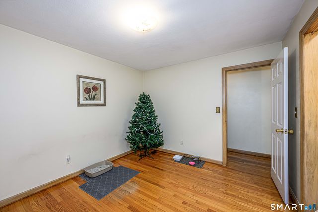56 Sherman Terrace, North Haven, CT 06473