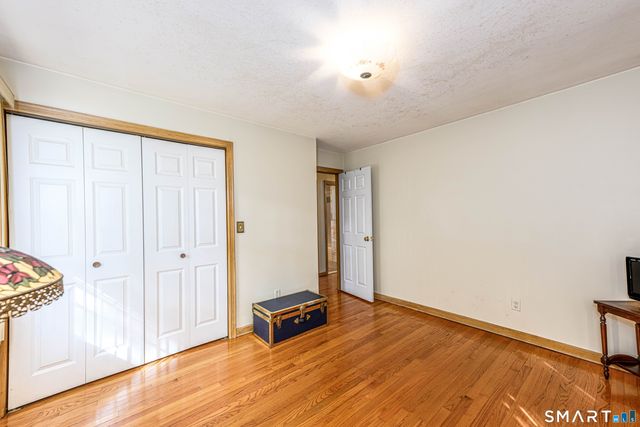 56 Sherman Terrace, North Haven, CT 06473