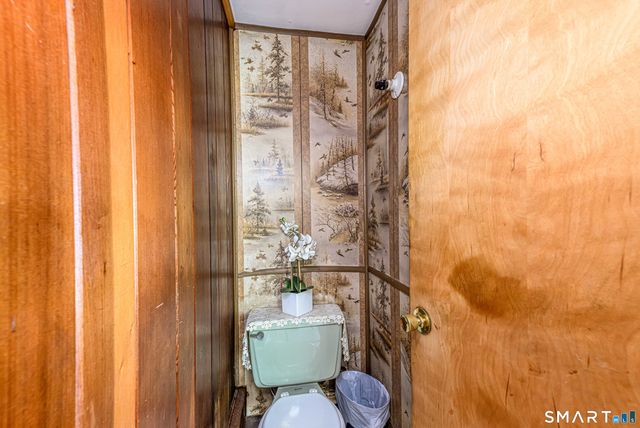 56 Sherman Terrace, North Haven, CT 06473