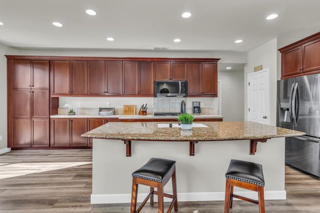 307 Bannerman Ct, El Dorado Hills, CA 95762