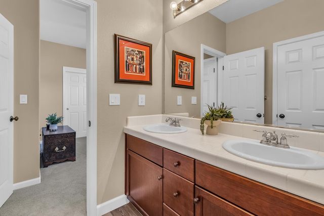 307 Bannerman Ct, El Dorado Hills, CA 95762