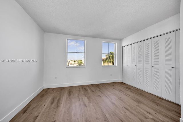 390 NW 86th Ct 803, Miami, FL 33126