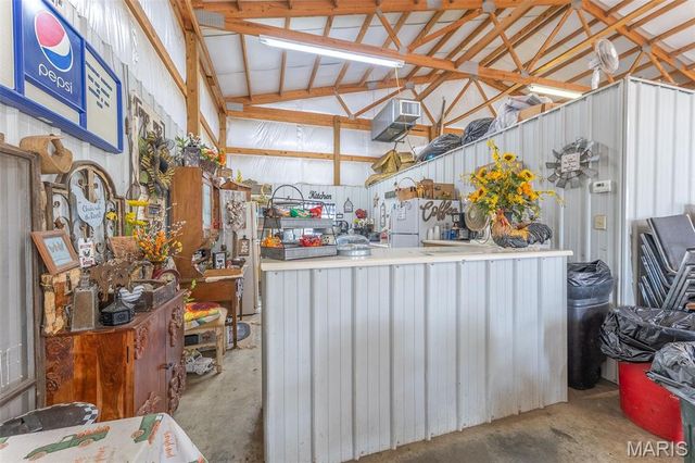 19280 State Highway 51, Puxico, MO 63960