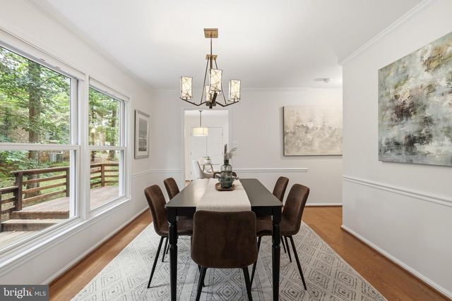 10811 MIDSUMMER DR, Reston, VA 20191