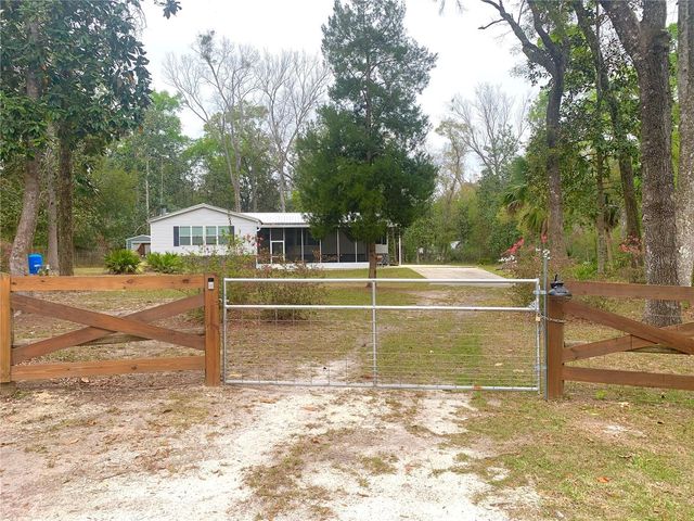 11651 NW 127 LANE, Chiefland, FL 32626