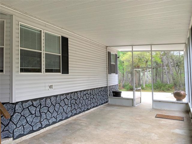 11651 NW 127 LANE, Chiefland, FL 32626