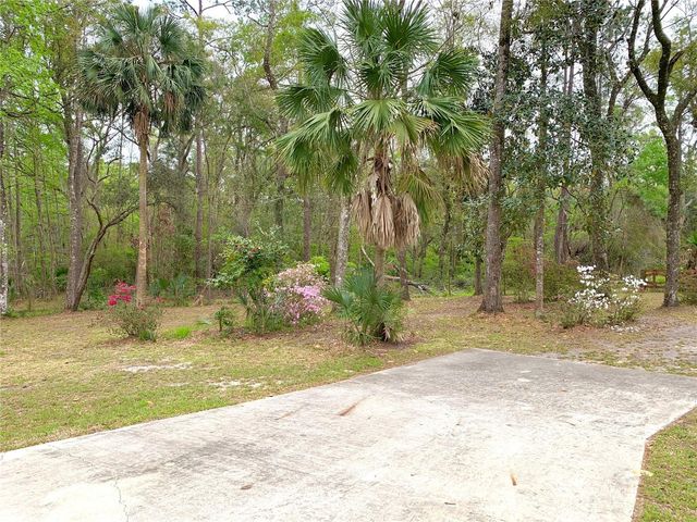11651 NW 127 LANE, Chiefland, FL 32626