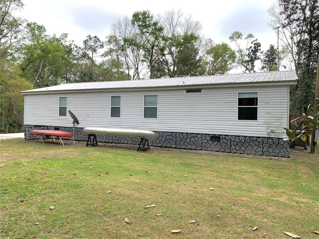 11651 NW 127 LANE, Chiefland, FL 32626