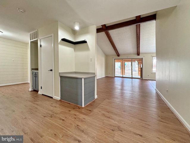 401 BUTTERNUT CT, La Plata, MD 20646